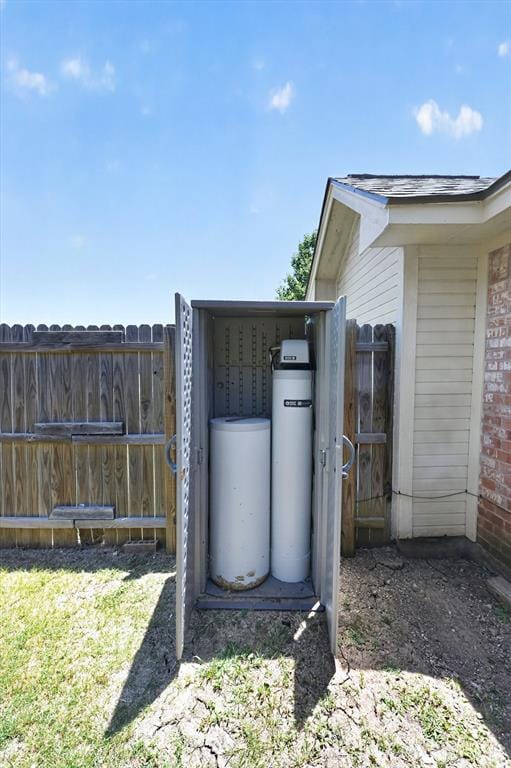 127 N Point Drive, Krum TX 76249 - Photo 26