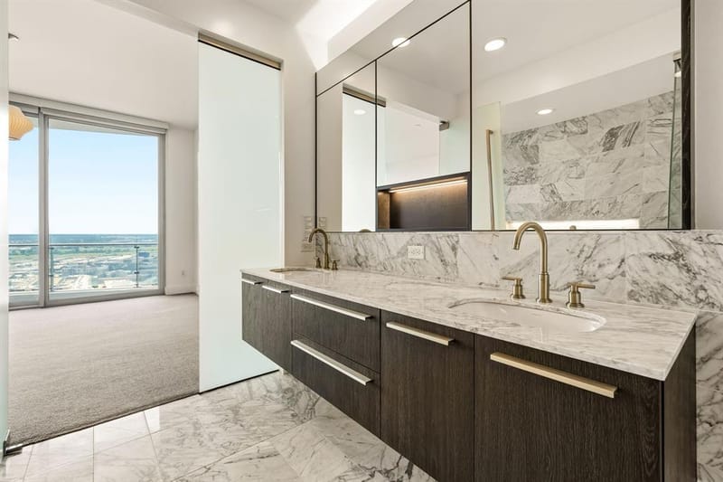 3130 N Harwood Street # 2102, Dallas TX 75201 - Photo 20