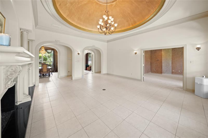 7402 Hollytree Drive, Tyler TX 75703 - Photo 7