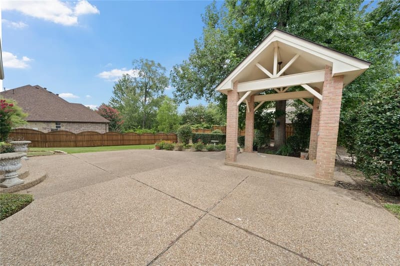 7402 Hollytree Drive, Tyler TX 75703 - Photo 28