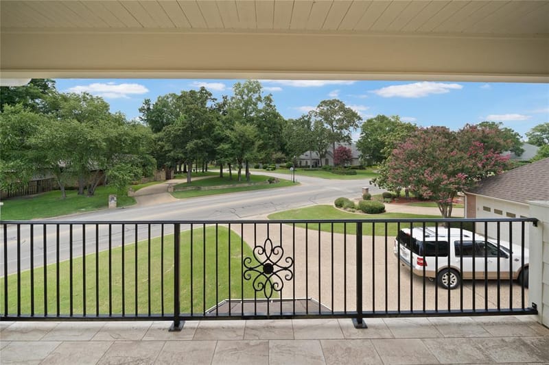 7402 Hollytree Drive, Tyler TX 75703 - Photo 38