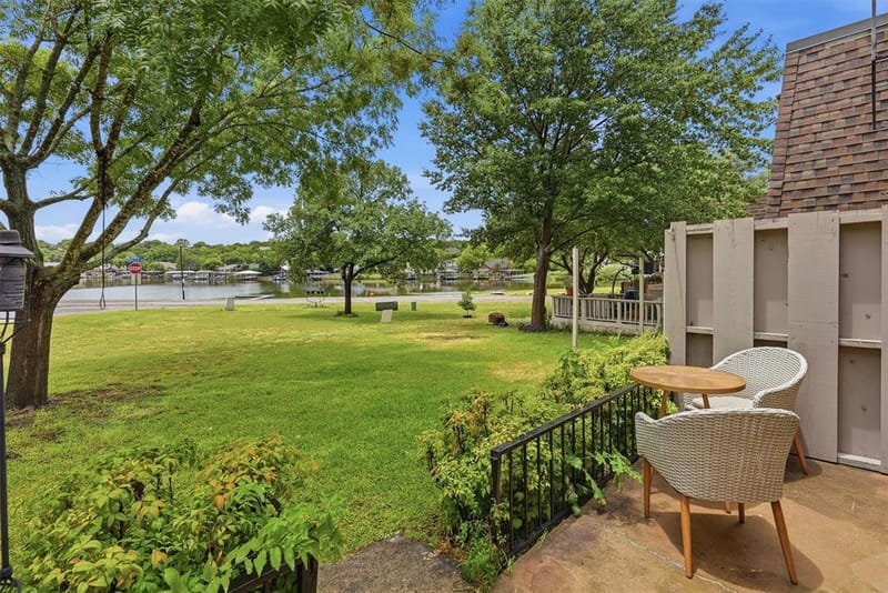 4318 Overlook Court, Granbury TX 76049 - Photo 32