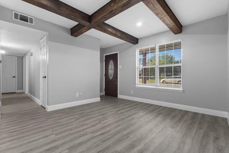 2529 Syracuse Drive, Irving TX 75062 - Photo 8