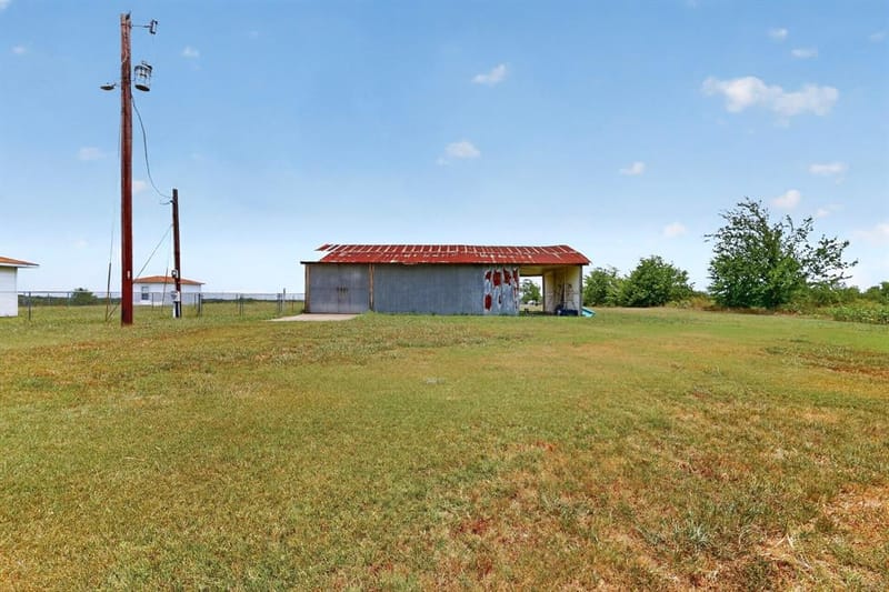 8487 County Road 308, Terrell TX 75161 - Photo 35