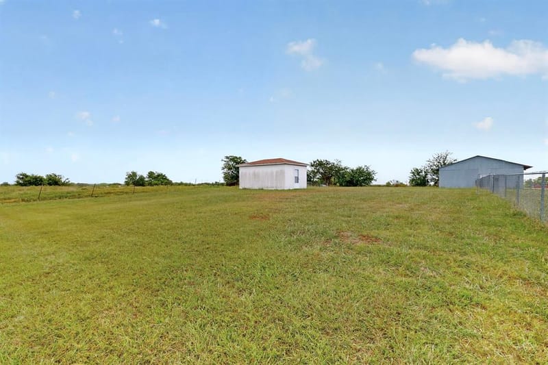 8487 County Road 308, Terrell TX 75161 - Photo 31