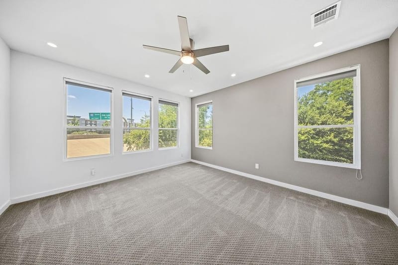 2722 Hondo Avenue, Dallas TX 75219 - Photo 12