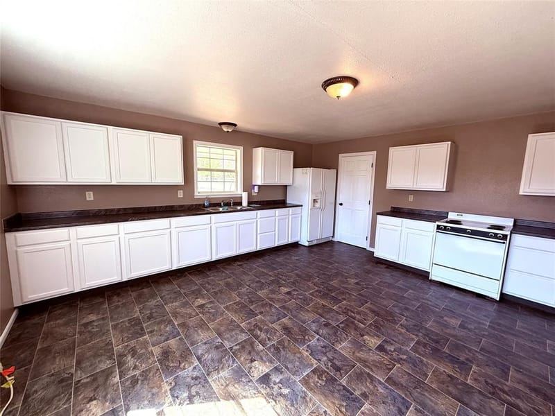 175 County Road Nw 1010, Mount Vernon TX 75457 - Photo 9