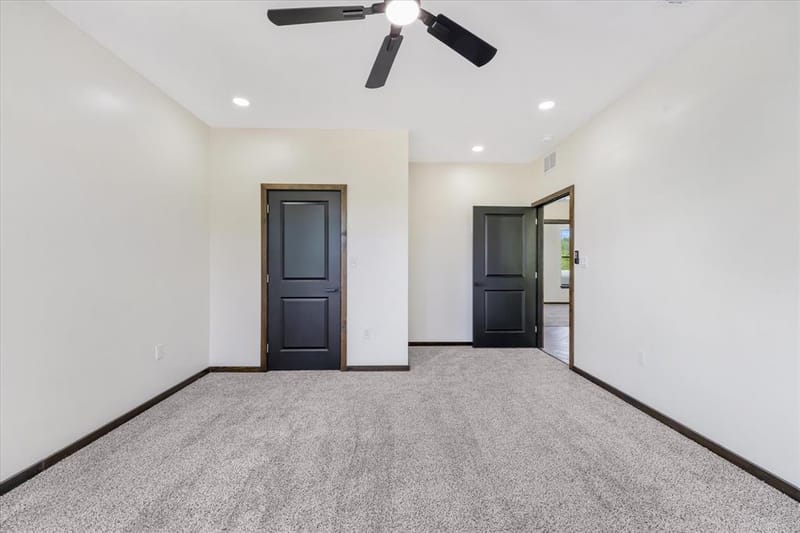 6027 Verde Way, Dallas TX 75211 - Photo 16