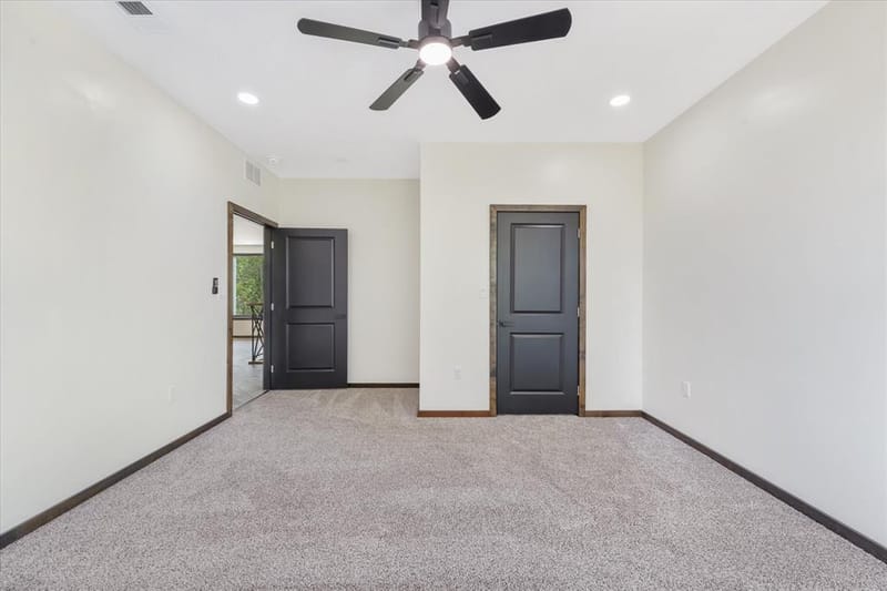 6027 Verde Way, Dallas TX 75211 - Photo 18