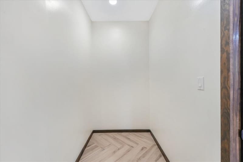6027 Verde Way, Dallas TX 75211 - Photo 21