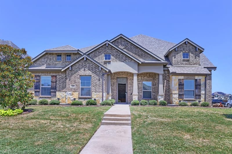 123 White Oak Lane, Red Oak TX 75154