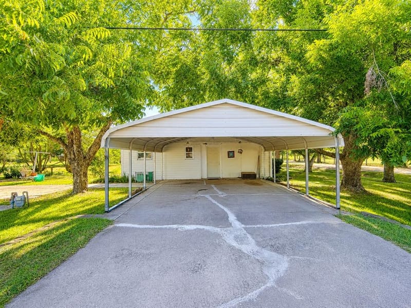 310 SW 7th Street, Kerens TX 75144 - Photo 30