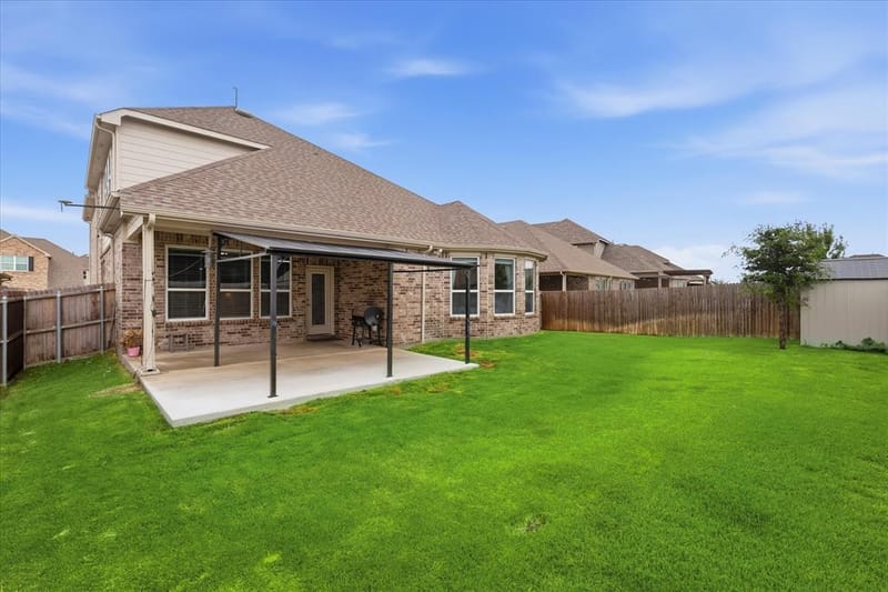 825 Crest Breeze Drive, Fort Worth TX 76052 - Photo 32