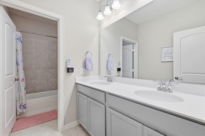 825 Crest Breeze Drive, Fort Worth TX 76052 - Photo 28