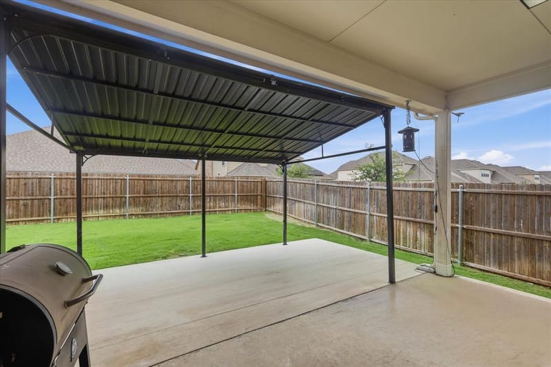 825 Crest Breeze Drive, Fort Worth TX 76052 - Photo 33