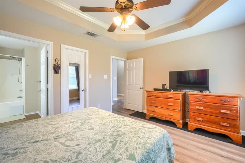 221 Quail Run, Aubrey TX 76227 - Photo 14