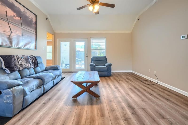 221 Quail Run, Aubrey TX 76227 - Photo 4