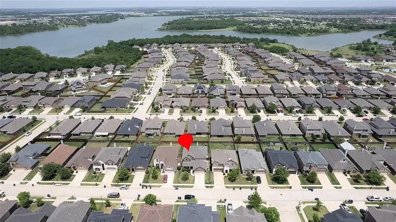 11625 Parade Drive, Frisco TX 75036 - Photo 32