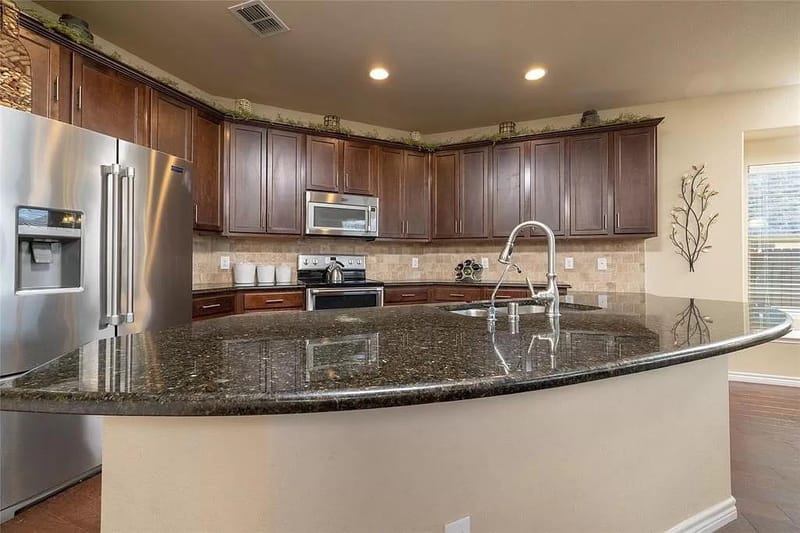 11625 Parade Drive, Frisco TX 75036 - Photo 8