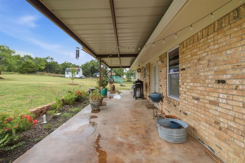 701 Van Winkle Street, Weatherford TX 76086 - Photo 6