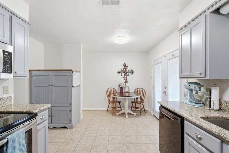 701 Van Winkle Street, Weatherford TX 76086 - Photo 13