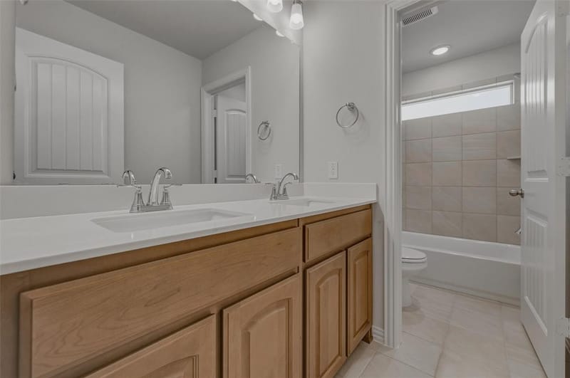 1337 Frio Drive, Springtown TX 76082 - Photo 32