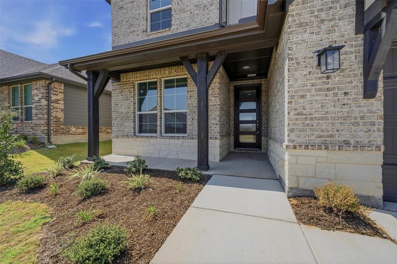 1337 Frio Drive, Springtown TX 76082 - Photo 5