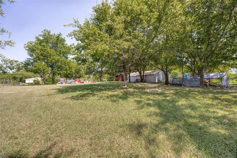402 Jones Street, Tom Bean TX 75489 - Photo 26