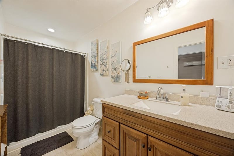 402 Jones Street, Tom Bean TX 75489 - Photo 19