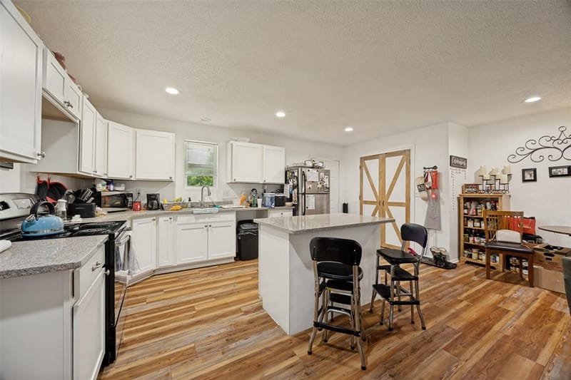 402 Jones Street, Tom Bean TX 75489 - Photo 8
