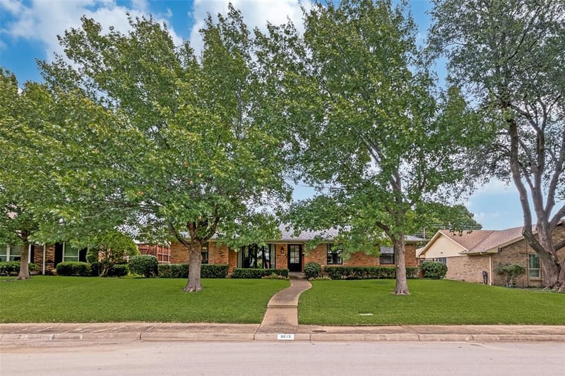 9615 Millridge Drive, Dallas TX 75243 - Photo 3