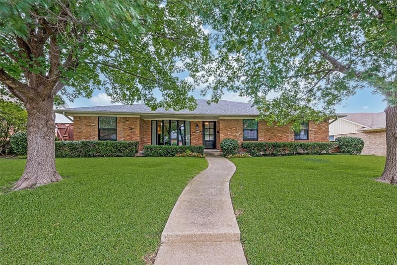 9615 Millridge Drive, Dallas TX 75243 - Photo 4