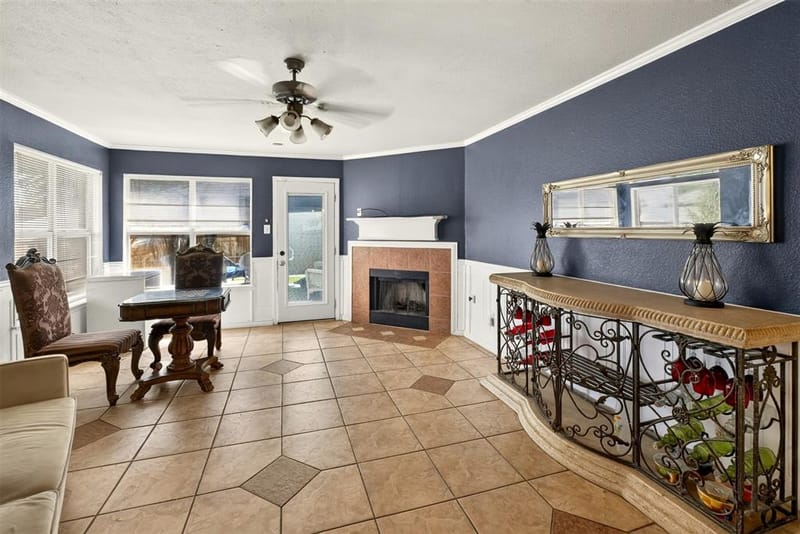 2272 Bresee Drive, Carrollton TX 75010 - Photo 5