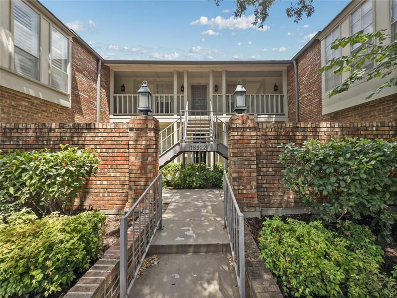 15922 Club Crest Drive # 2107, Dallas TX 75248 - Photo 3