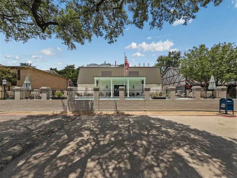 15922 Club Crest Drive # 2107, Dallas TX 75248 - Photo 20