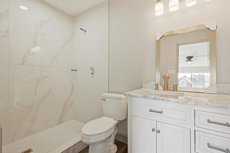 2903 Winterberry Drive, Carrollton TX 75007 - Photo 17