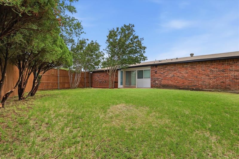 2903 Winterberry Drive, Carrollton TX 75007 - Photo 25