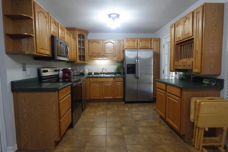 1414 W Torrey Street, Granbury TX 76048 - Photo 6