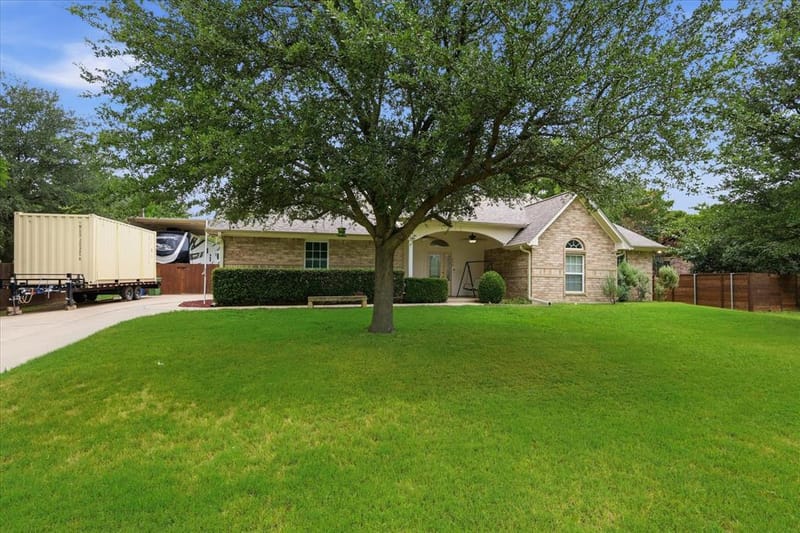 306 Oak Drive, Argyle TX 76226 - Photo 3
