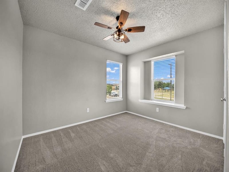 617 Oak View Court, Azle TX 76020 - Photo 32