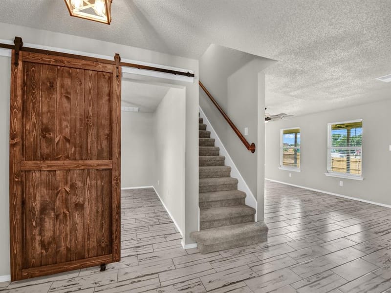 617 Oak View Court, Azle TX 76020 - Photo 9
