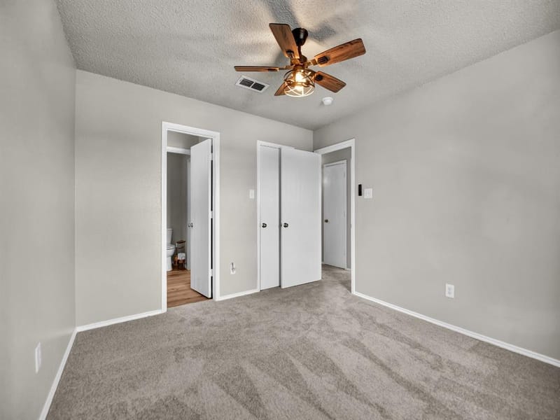 617 Oak View Court, Azle TX 76020 - Photo 31