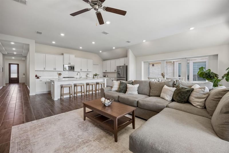 733 Mercy Street, Forney TX 75126
