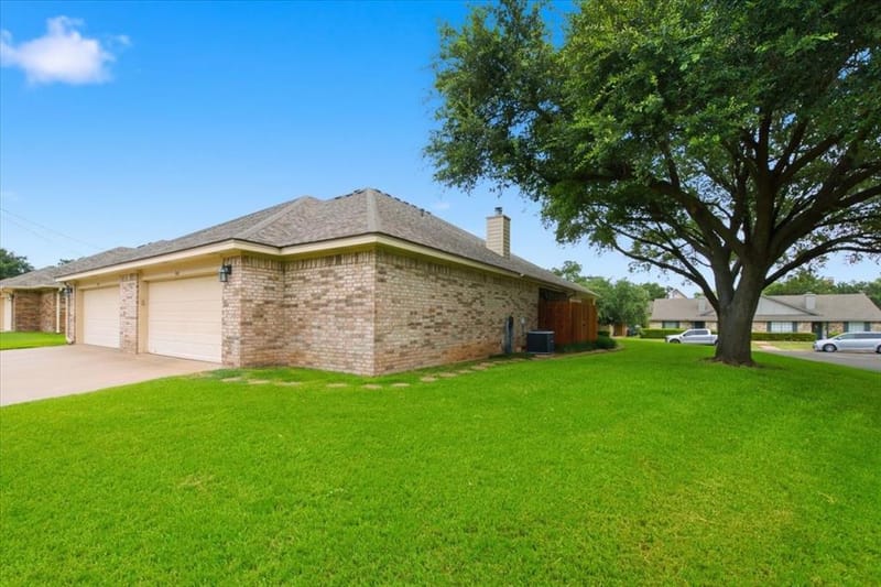 363 Old Mill Creek Drive, Woodway TX 76712 - Photo 26