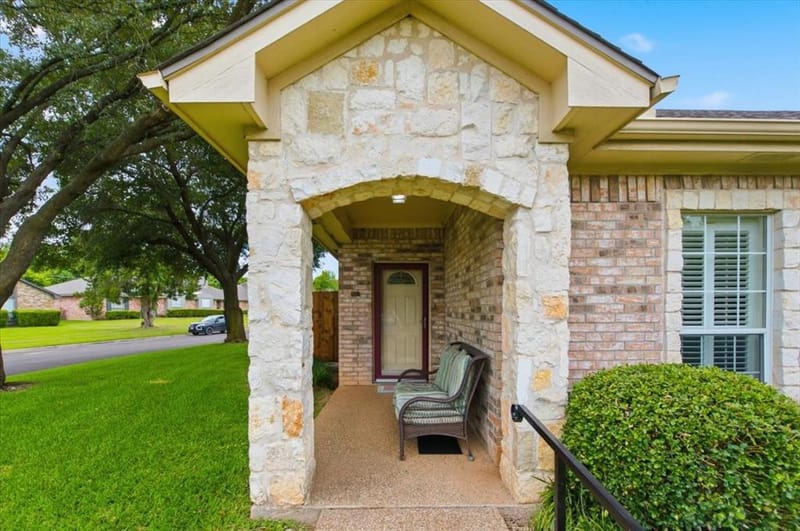 363 Old Mill Creek Drive, Woodway TX 76712 - Photo 24