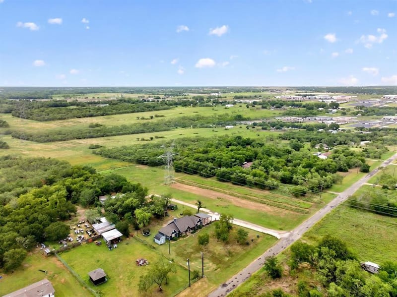 5198 County Road 2507, Caddo Mills TX 75135 - Photo 12