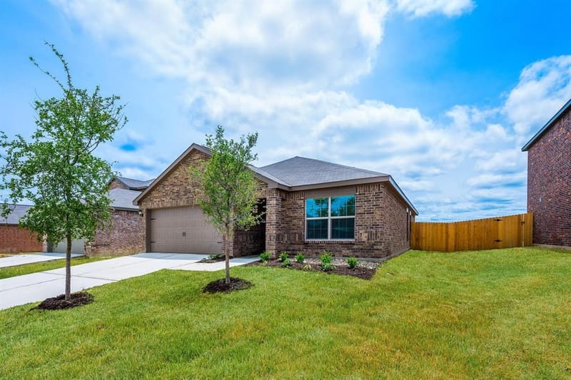 303 Tidwell Drive, Ferris TX 75125 - Photo 2