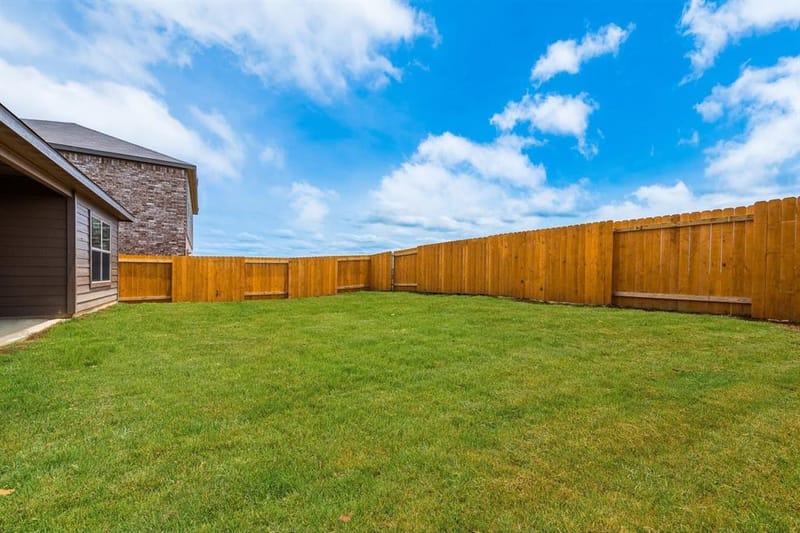 303 Tidwell Drive, Ferris TX 75125 - Photo 14