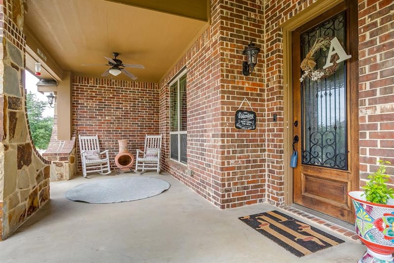 1033 Rustic Oak Way, Burleson TX 76028 - Photo 5