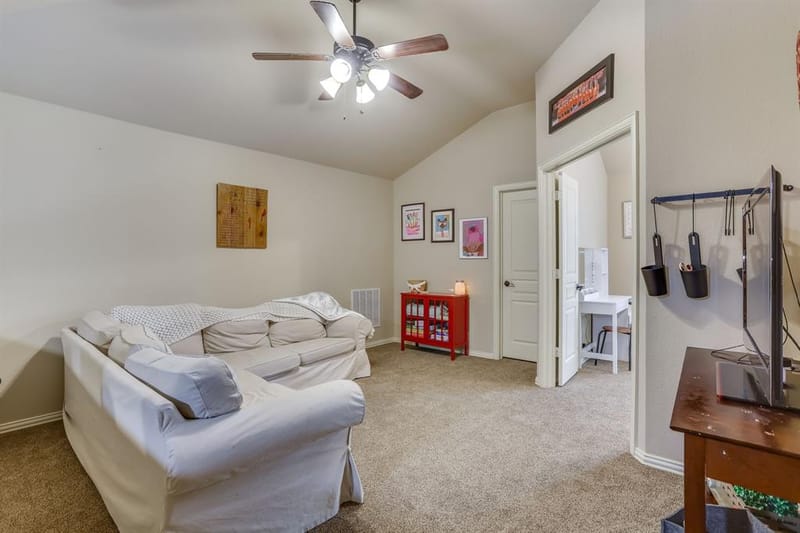 1033 Rustic Oak Way, Burleson TX 76028 - Photo 33